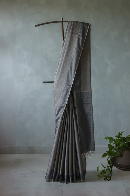 Grey Silk Cotton Tissue with Plain Border and Pallu Saree
