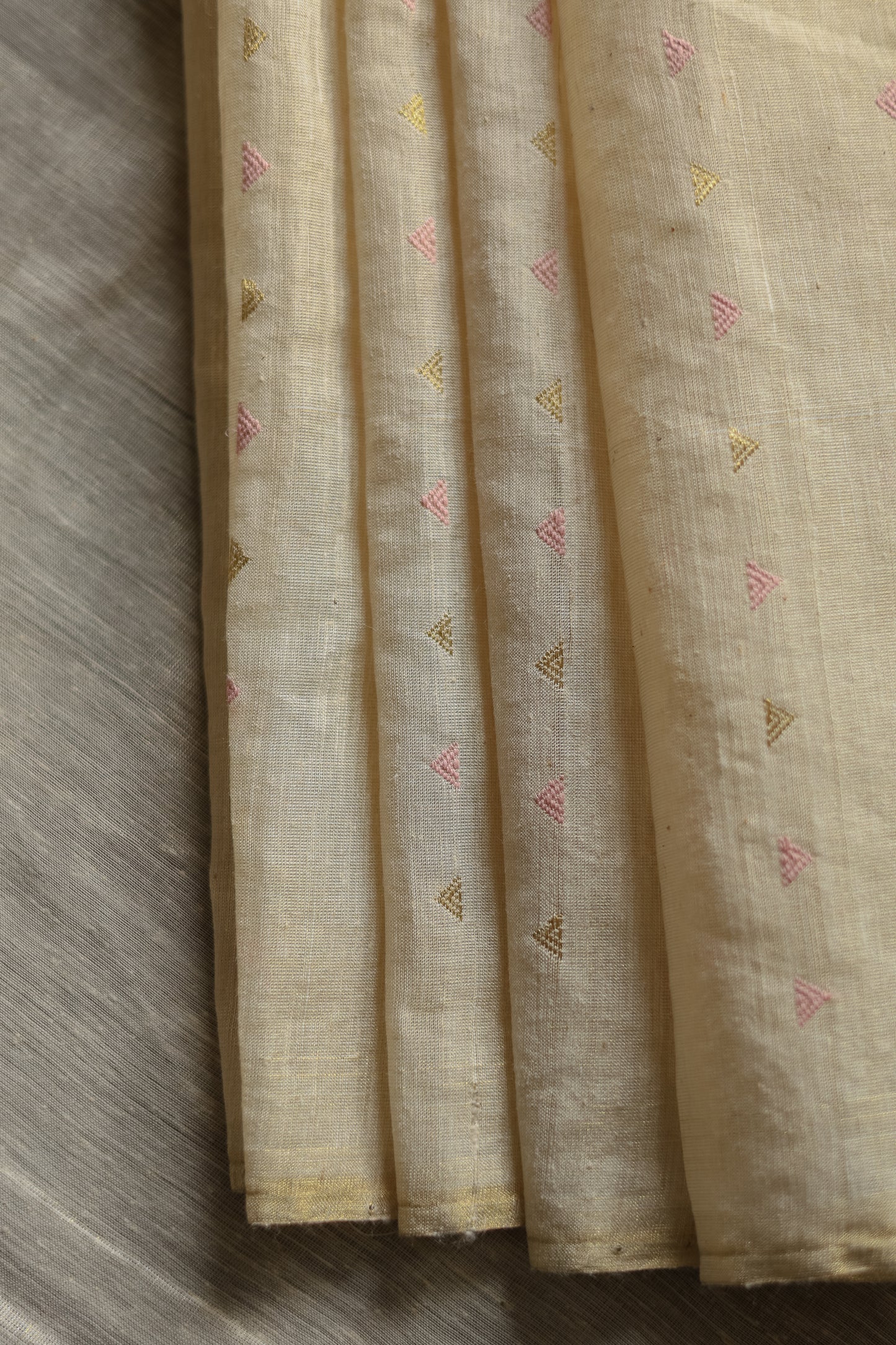 Off White Tussar with Pink and Gold Triangle Woven Motif Saree