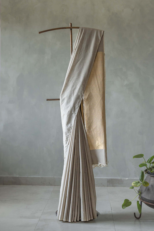 Grey Tussar Cotton with Plain Body with Heavy Gold Pallu Saree