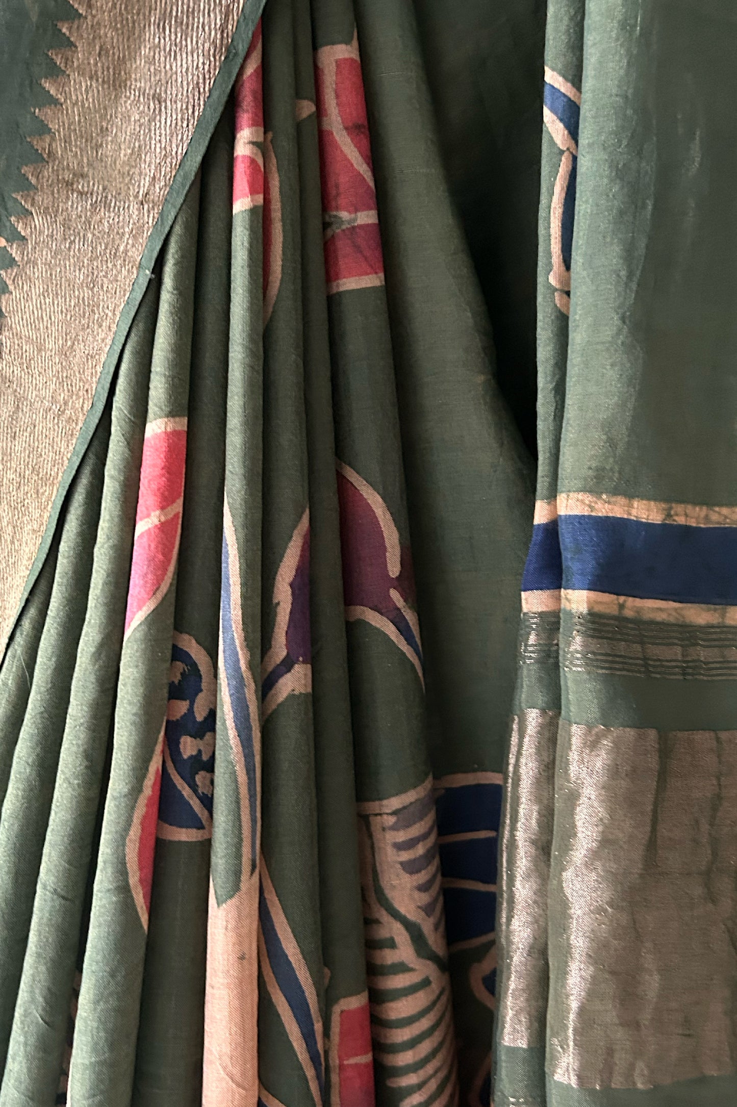 Forest Green Mangalagiri Silk Cotton Saree with Batik Art