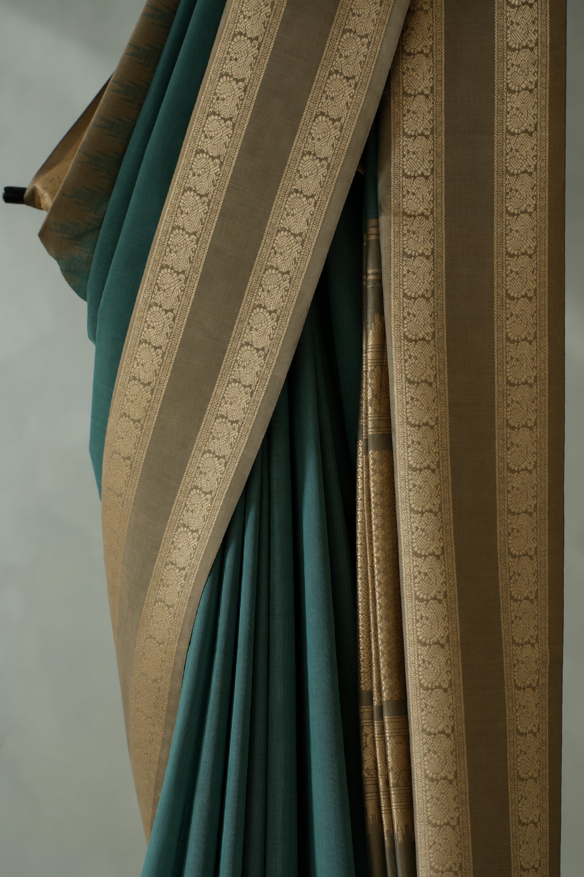 Deep Teal Green Kanchi Cotton with Beige and Gold Zari Border Saree